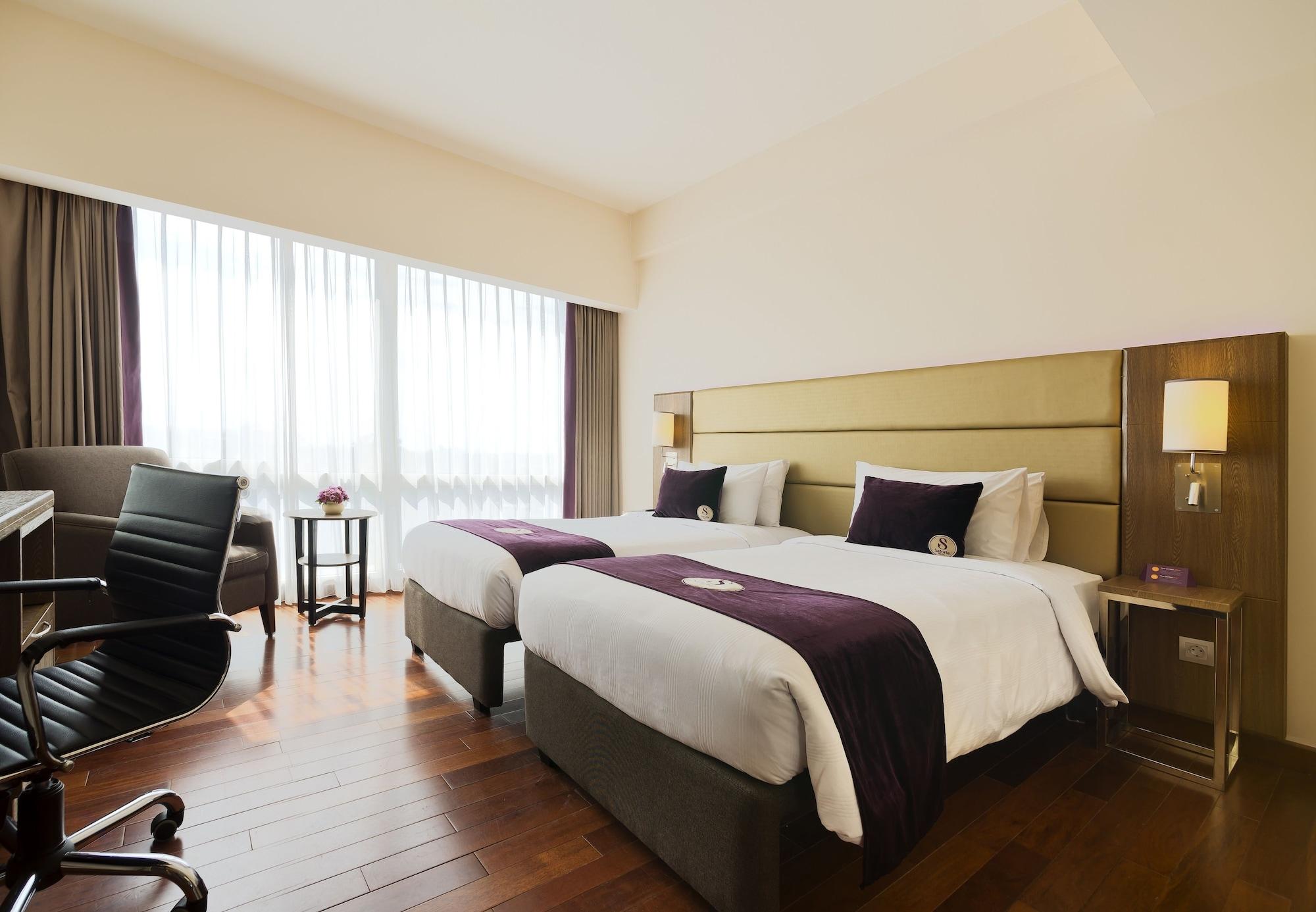 Satoria Hotel Yogyakarta - Chse Certified Maguwo Exterior photo