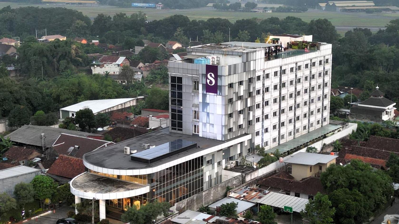 Satoria Hotel Yogyakarta - Chse Certified Maguwo Exterior photo